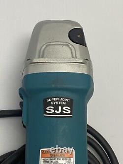 Makita 9566CV Powerful 12 Amp Motor 6 In Variable Speed Cut-Off/Angle Grinder