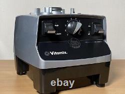 VITAMIX Model 5200 Variable VM0103 Blender Base Only Black Silver