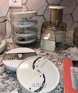 Vintage Oster Designer Kitchen Centermixer/blender/food Processor & Salad Maker