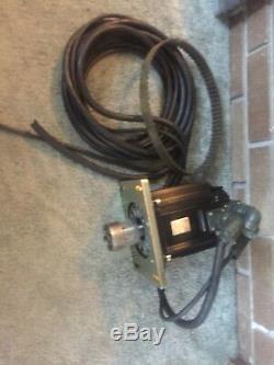 Yaskawa Variable Speed Servo Motor SGMG-13V2AB